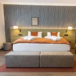 Essener Hof; Sure Collection By Western