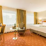Szálloda Essener Hof; Sure Collection By Western 4*