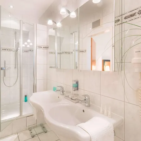 Essener Hof; Sure Collection By Western Hotel