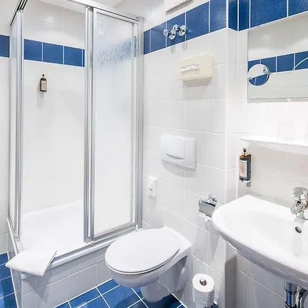 Hotel Essener Hof; Sure Collection By Western 4*