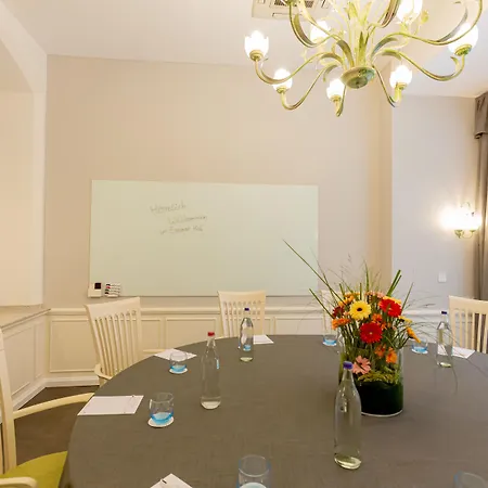 Hotel Essener Hof Bw Signature Collection By Western
