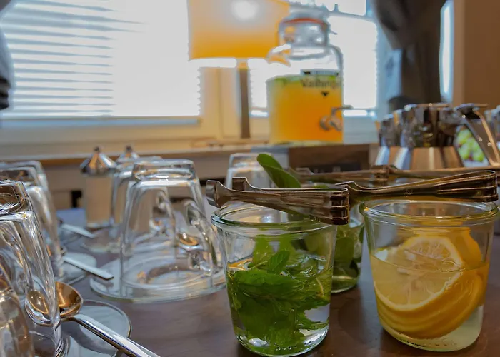 Отель Essener Hof; Sure Collection By Western 4*